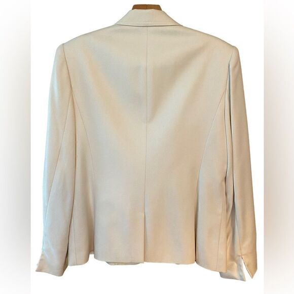 Talbots Sz 8P Winter White 100% Silk Lined Classic Career Office Blazer - Picture 2 of 7